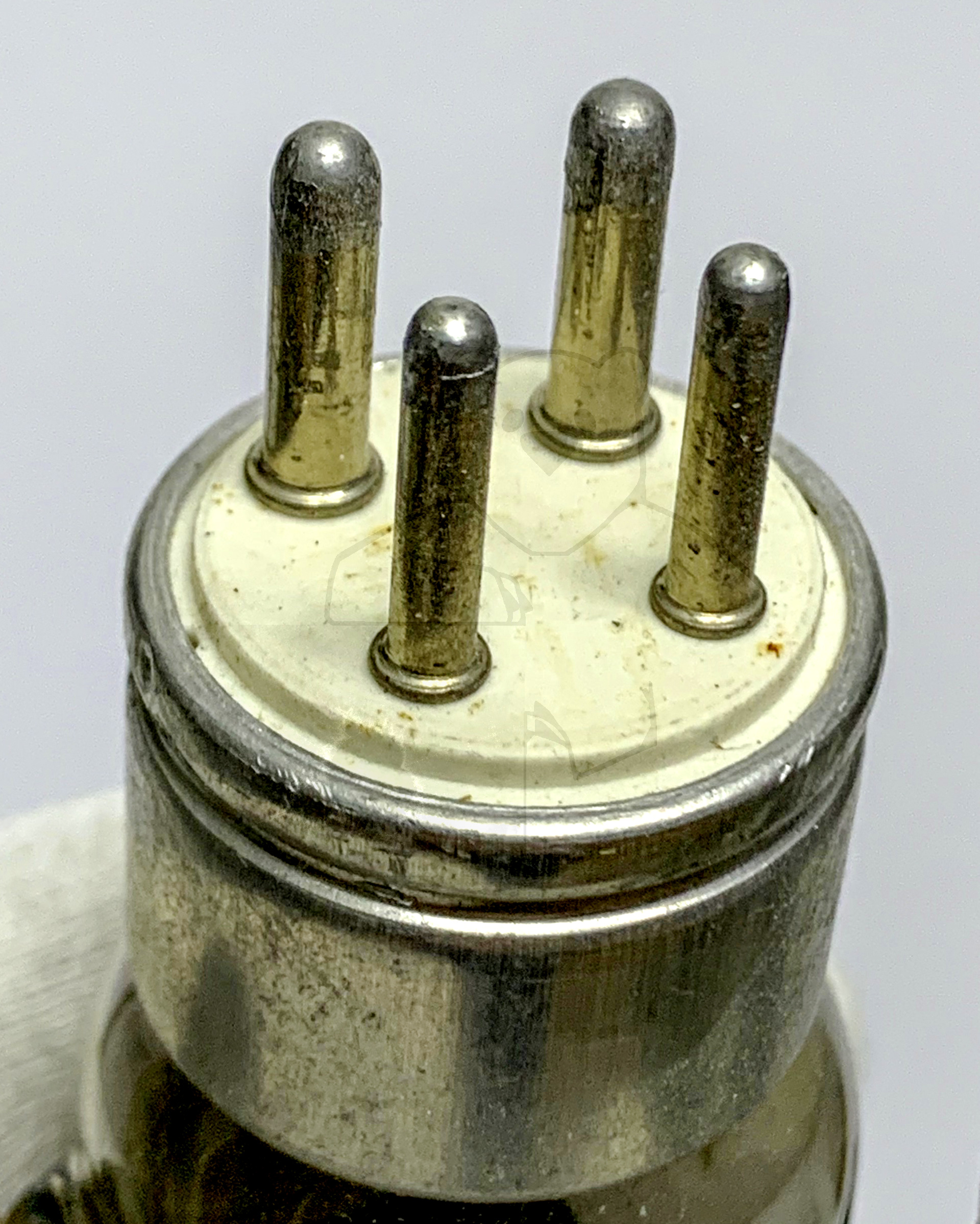Röhren mit: USA, Small, 4pol.